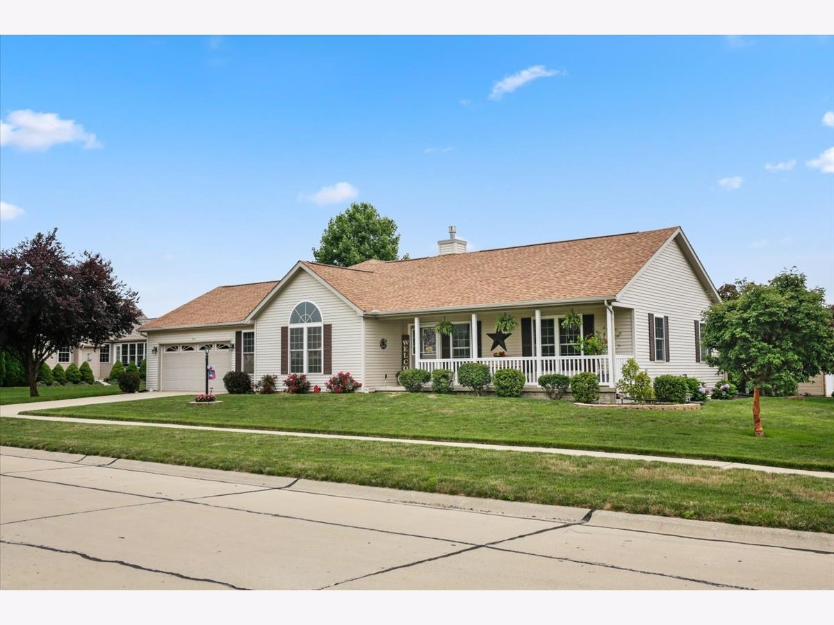 Homes Sold Country Ridge Mahomet Illinois, 1801 Finch