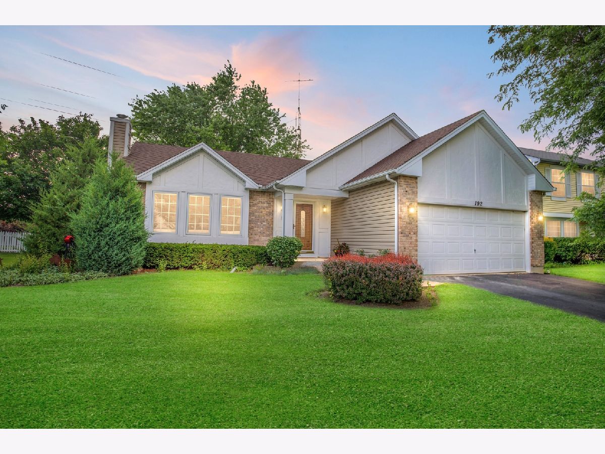 Homes Sold Country Trails Elgin Illinois, 192 Dickens