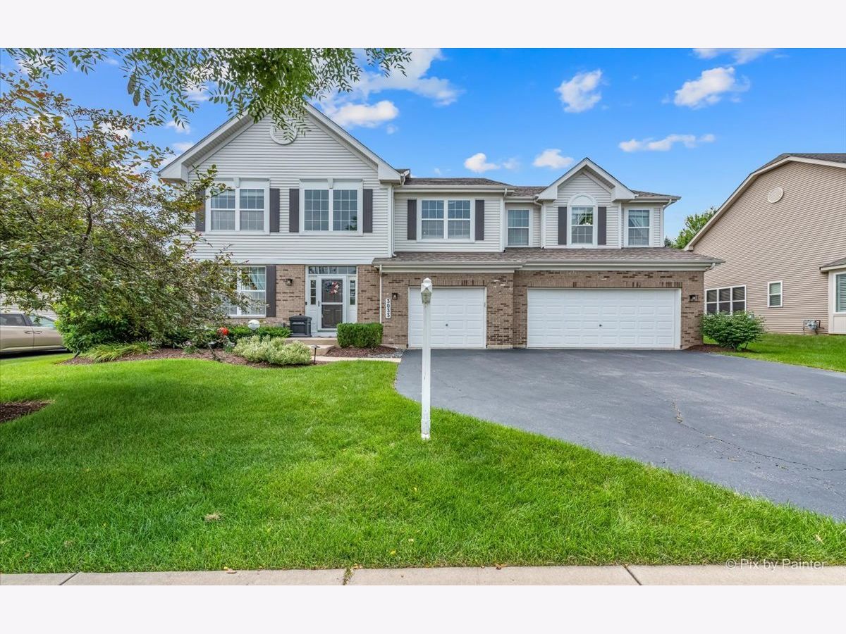 Homes Sold Cheswick Place Lake In The Hills Illinois, 3033 Fairhaven