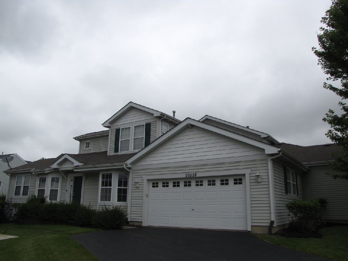 Townhomes & Homes Rented Remington Lakes Crest Hill Illinois, 20528 Mcgilvray