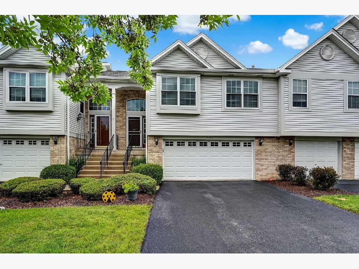 Townhomes & Condos Sold Waterfall Glen Darien Illinois, 9405 Waterfall Glen