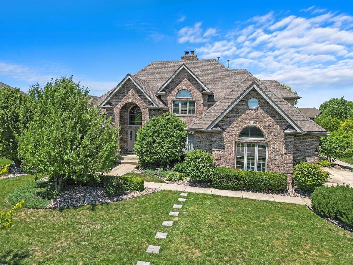 Homes Sold Swallow Ridge Orland Park Illinois, 10422 Stone Hill