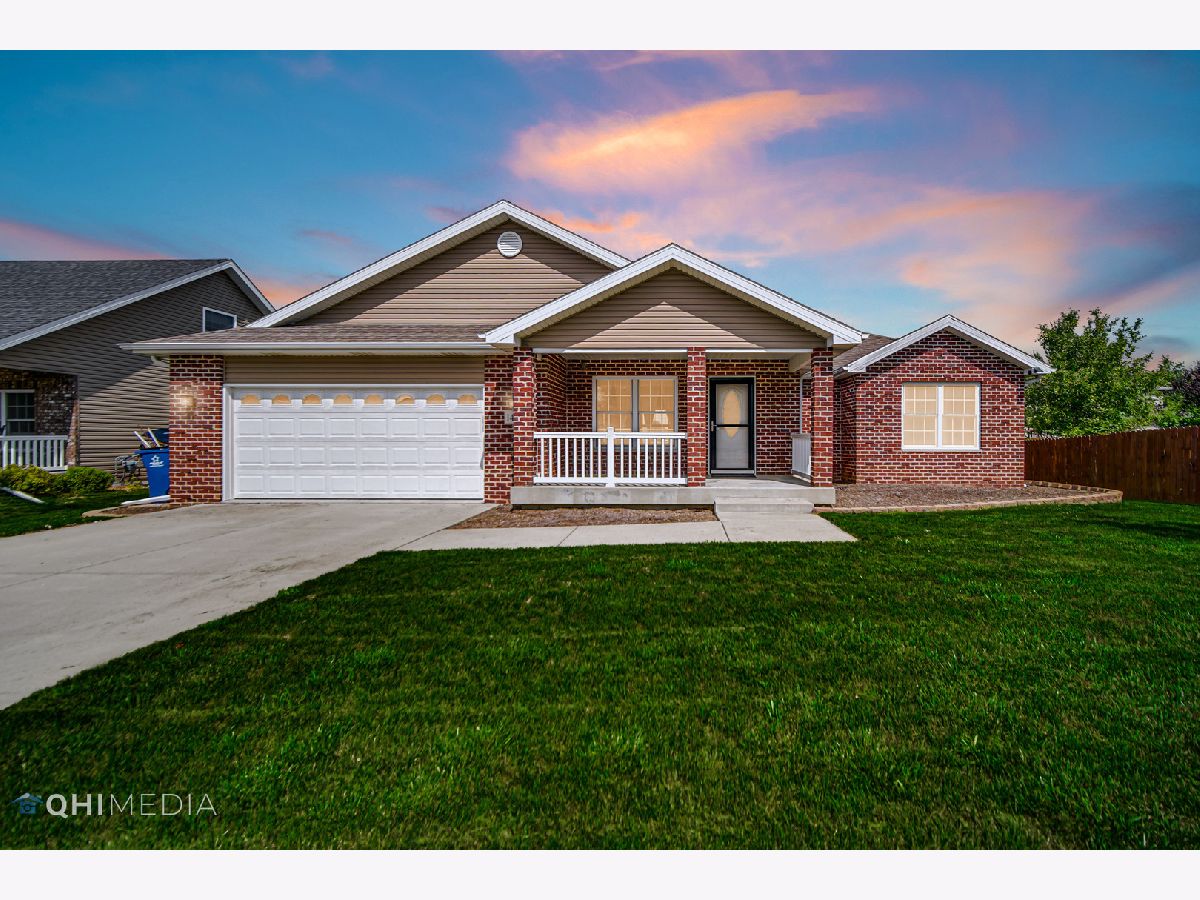 Homes Sold Eagle Cr Estates Bourbonnais Illinois, 1480 Patriot