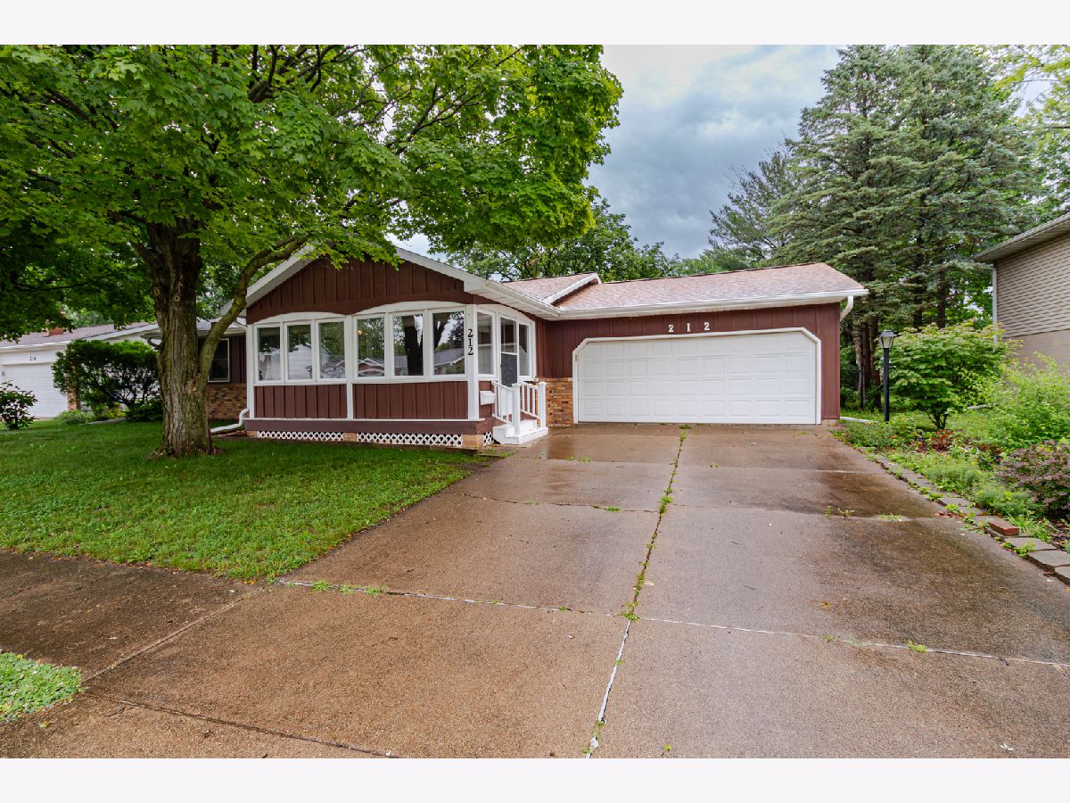  Sold Chillicothe Illinois, 212 Hazel