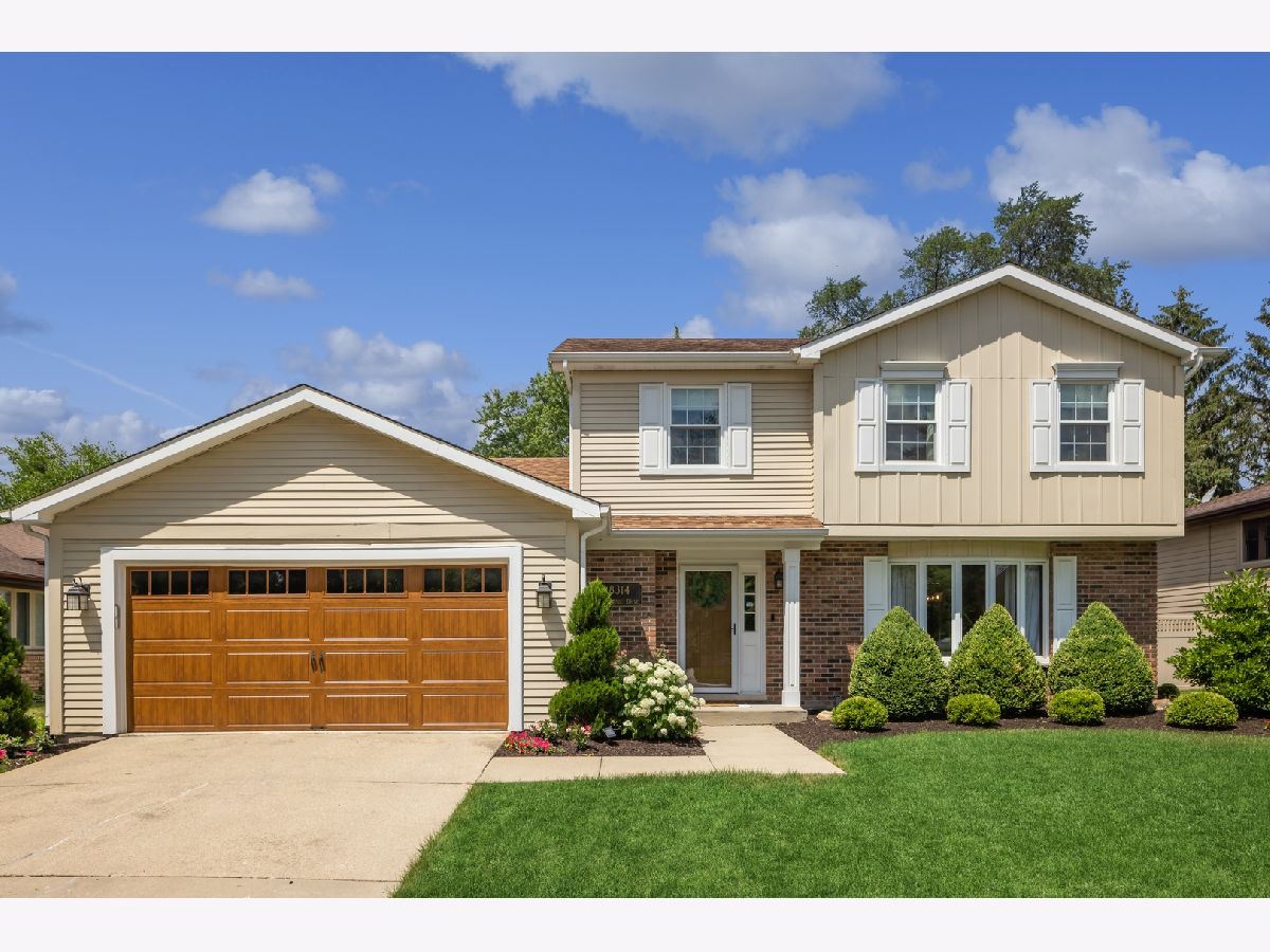 Homes Sold Hilltop Acres Woodridge Illinois, 8314 Woodridge