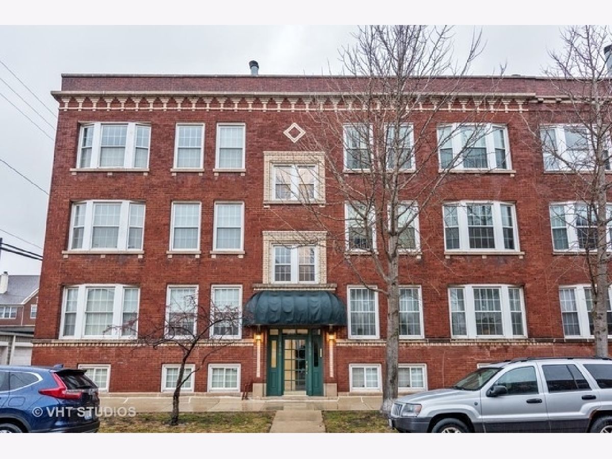 Condos & Townhomes Sold Hermitage Place Chicago Illinois, 1756 Ainslie