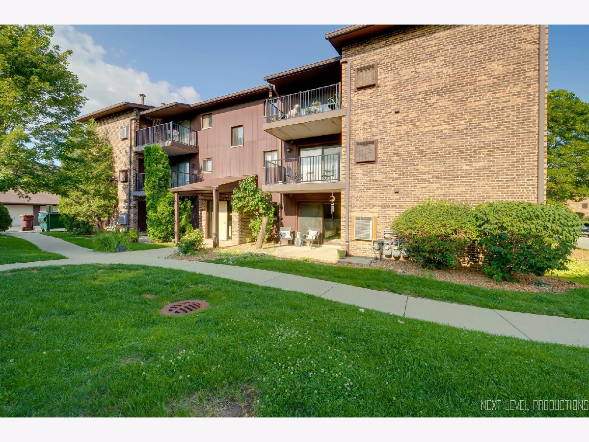 Condominiums Sold The Piers Westmont Illinois, 59 64th
