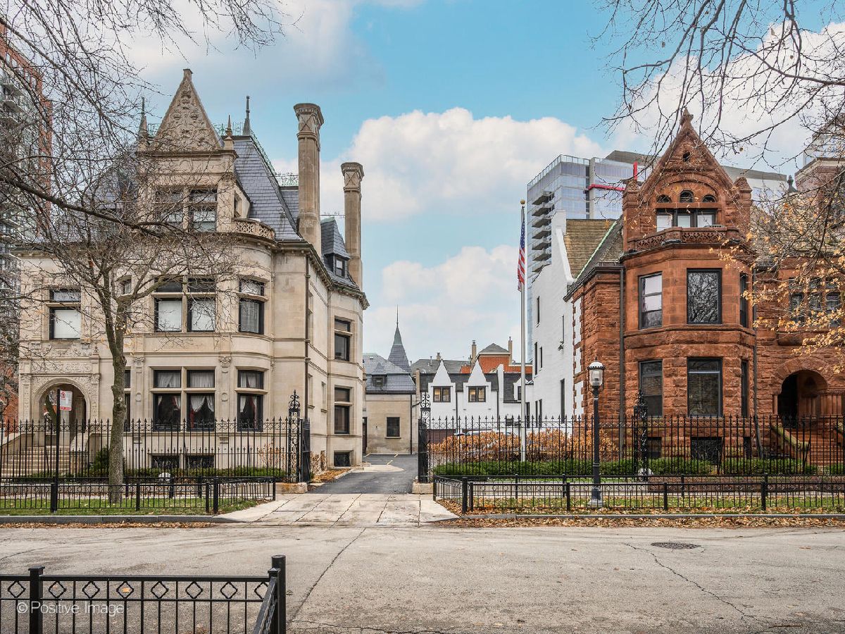 Condos & Townhomes & Homes Sold Prairie District Homes Chicago Illinois, 1801-1811 Prairie