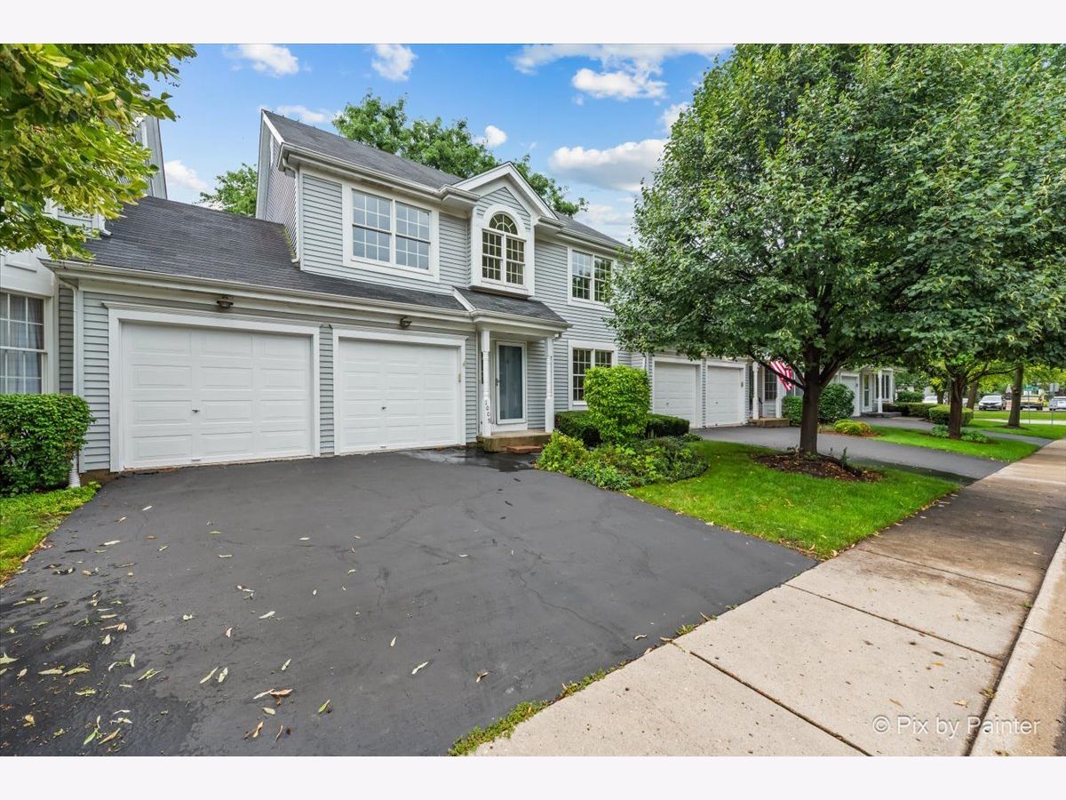 Homes & Townhomes Sold Hunters Fields St Charles Illinois, 1009 Derby