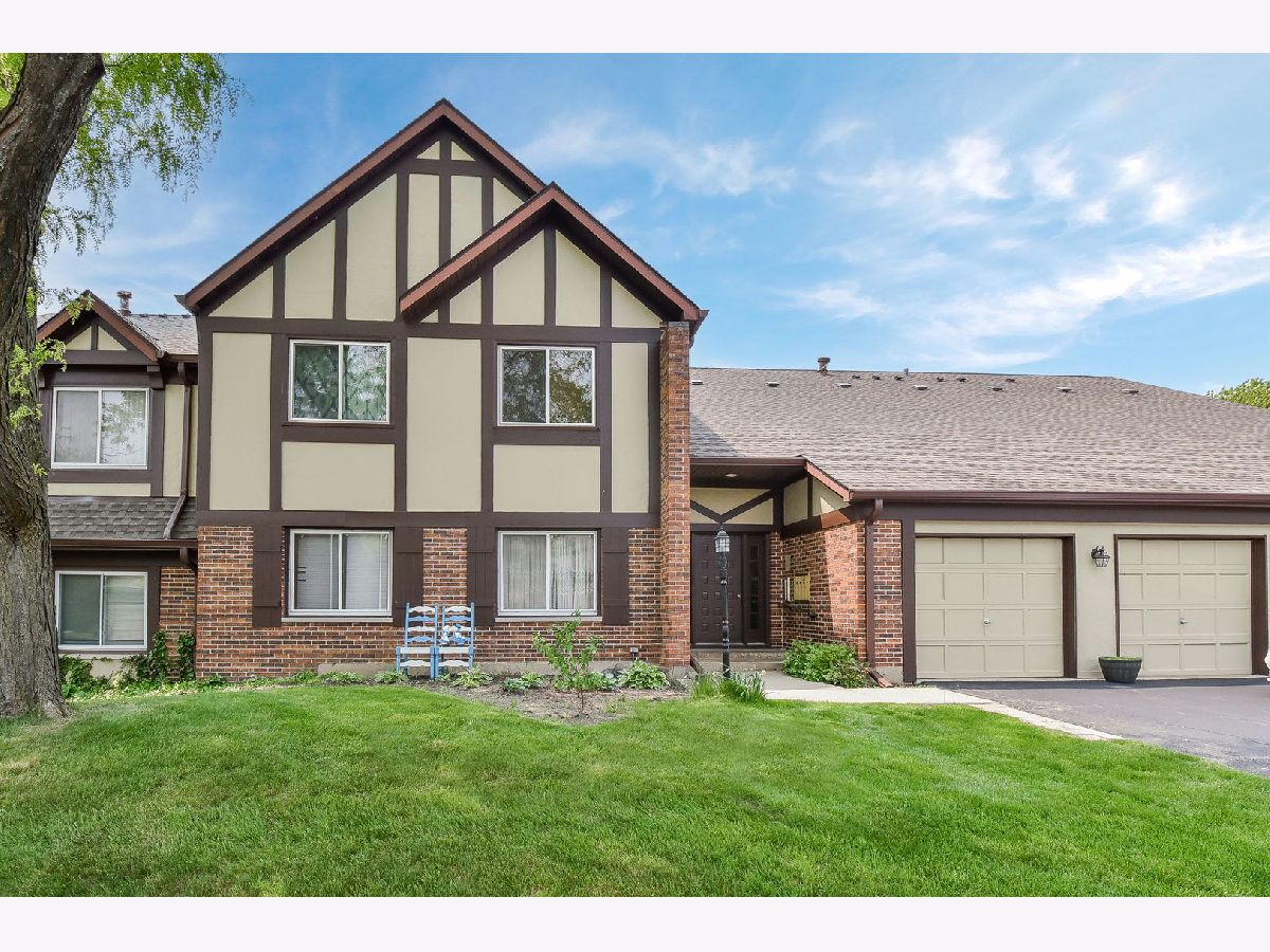 Condos & Townhomes Sold Butterfield Manor Glen Ellyn Illinois, 408 Sandhurst