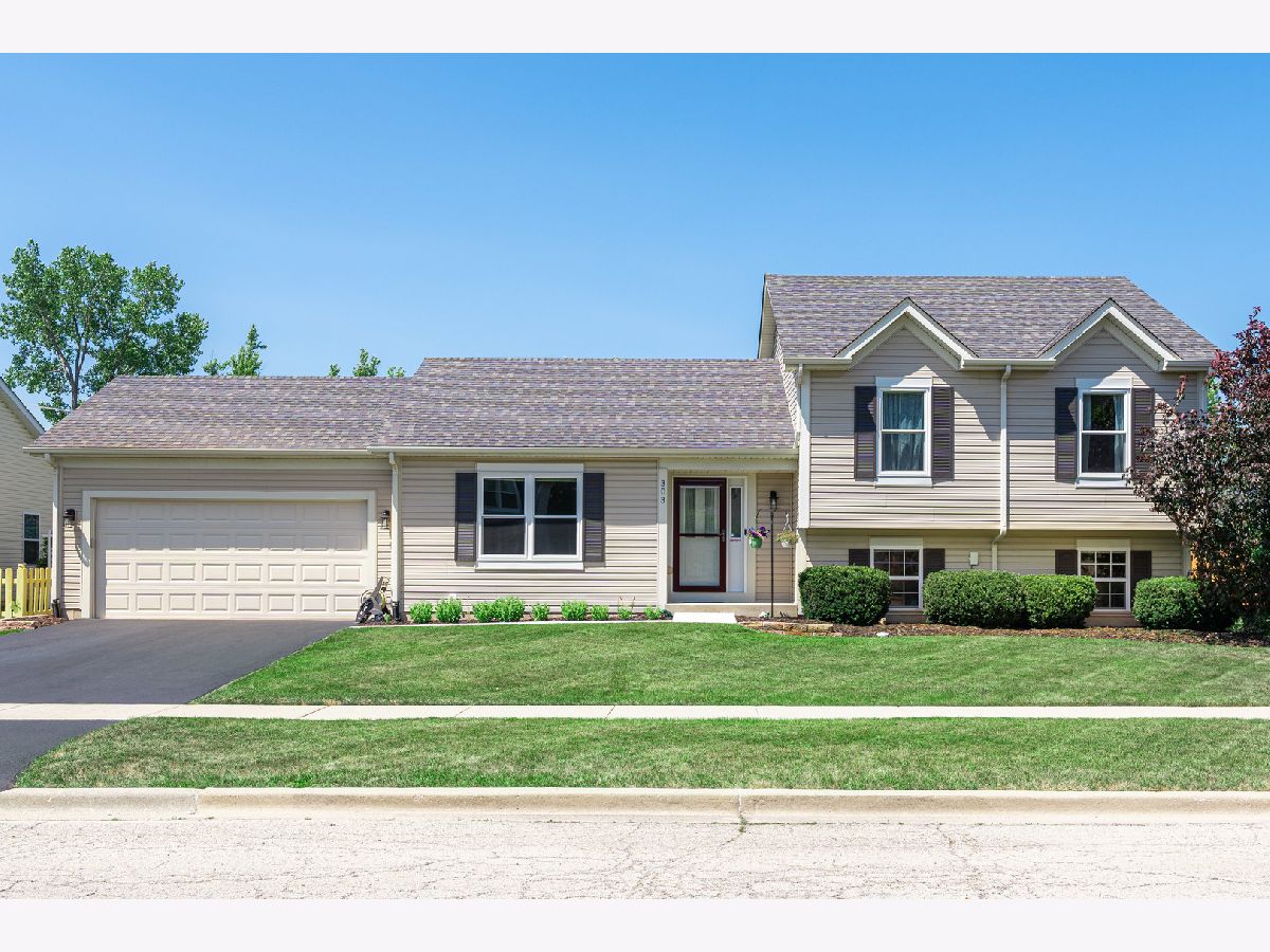 Homes Sold Heatherstone Dekalb Illinois, 303 Heatherfield