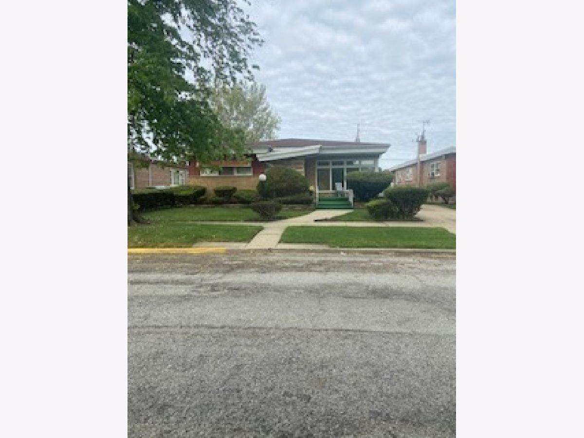 Homes Sold Pill Hill Valley Chicago Illinois, 9030 Bennett
