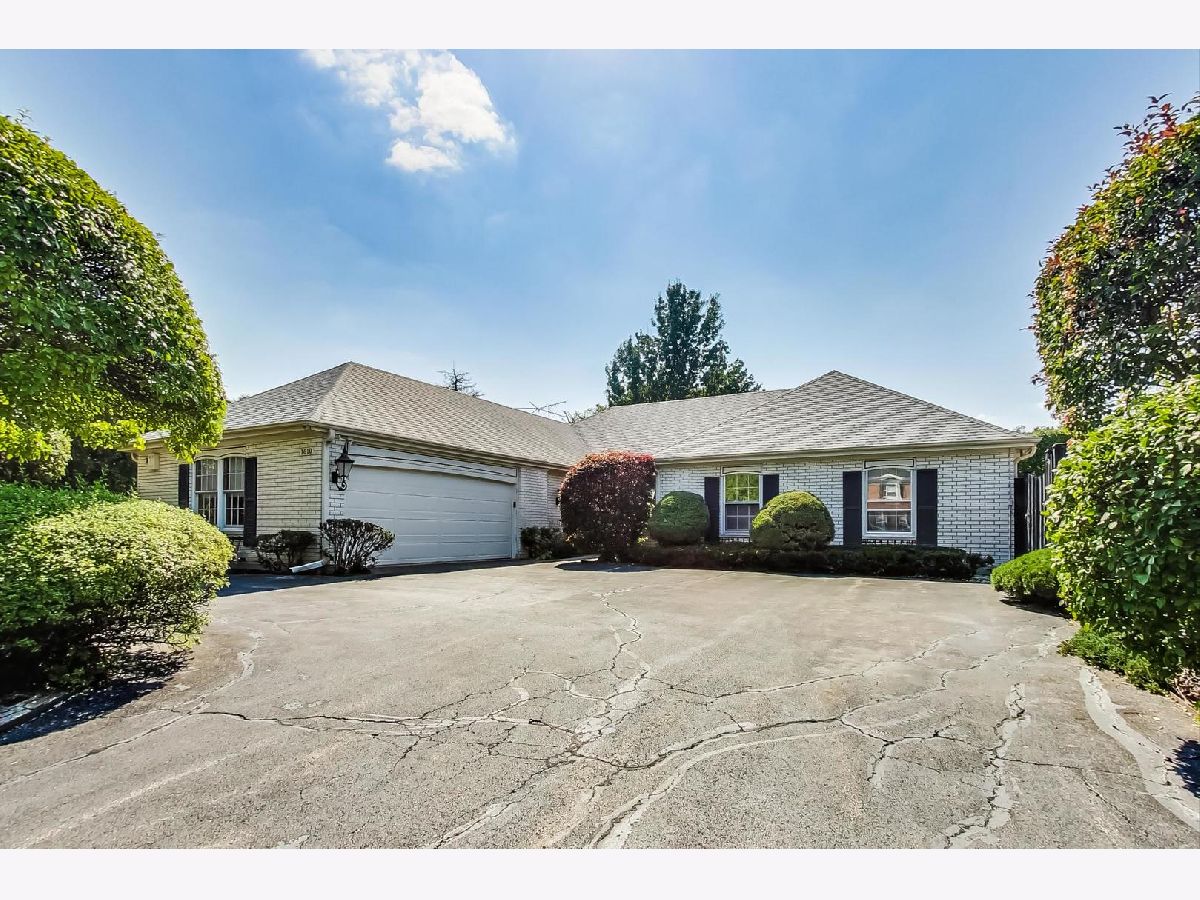 Homes Sold La Fontaine Glenview Illinois, 1610 Barry