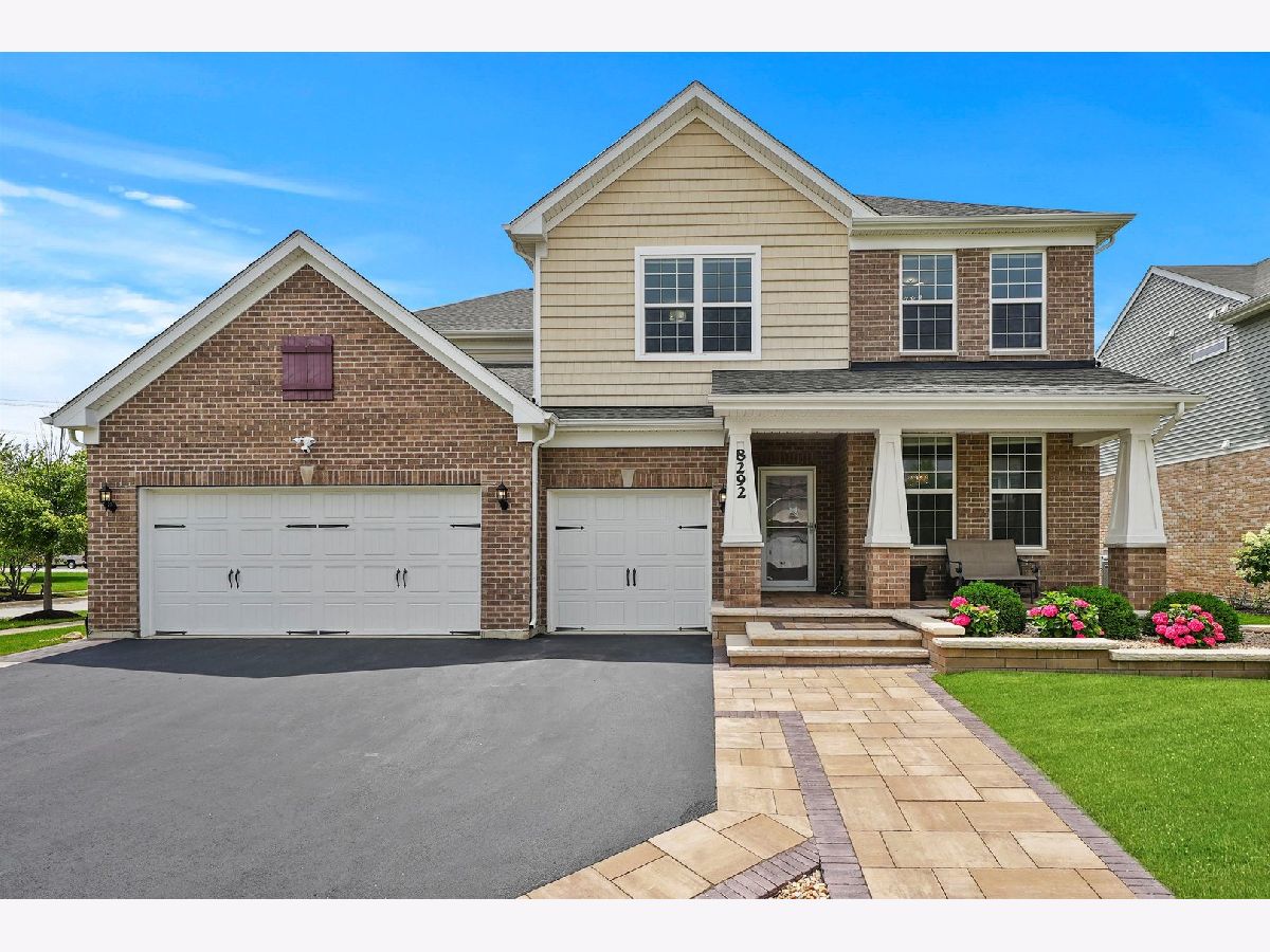 Homes Sold Timbers Edge Woodridge Illinois, 8292 Mulberry