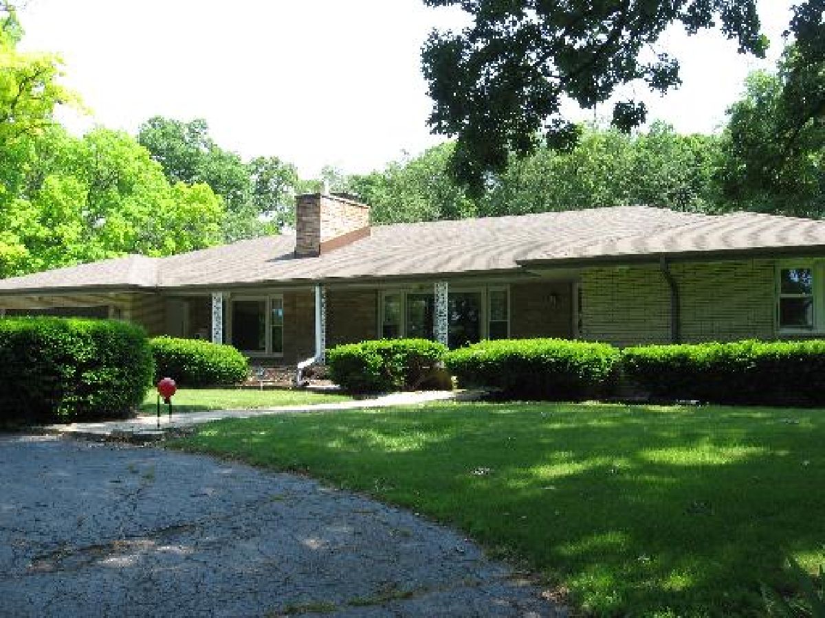  Rented Volo Illinois, 27419 Molidor