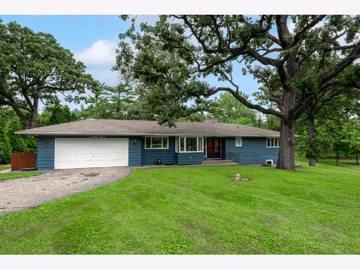 Homes Rented Burr Oaks Naperville Illinois, 24W360 Hemlock