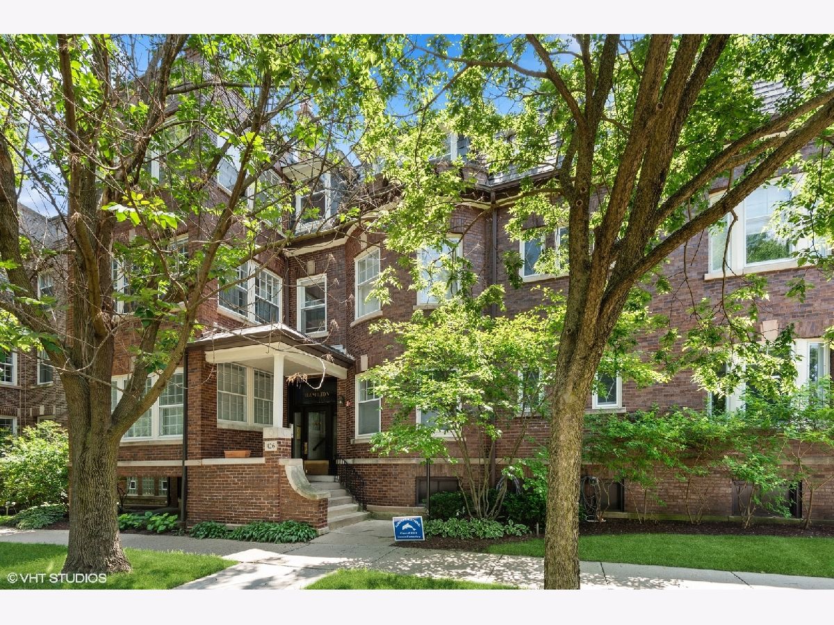 Condominiums Sold Hamilton Club Evanston Illinois, 426 Hamilton