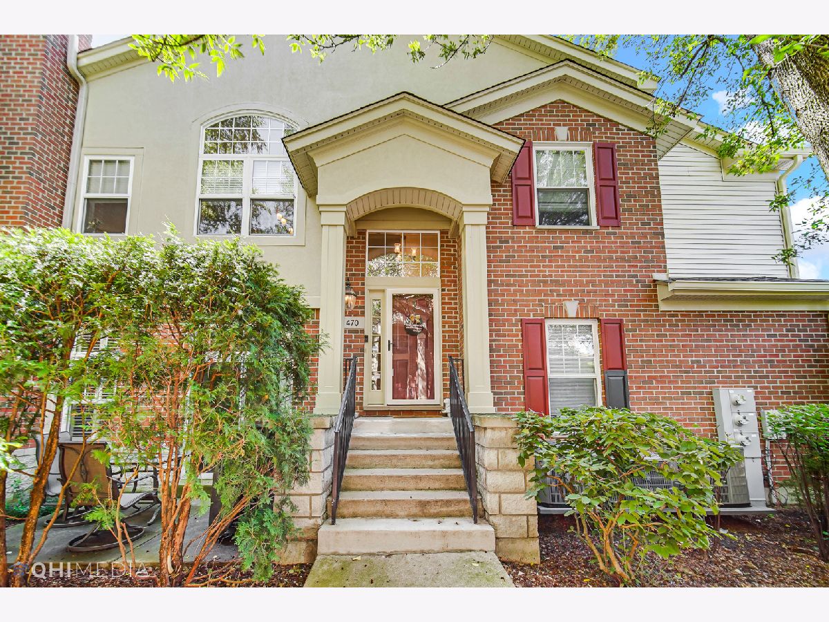 Condos & Townhomes Sold South Commons Deerfield Illinois, 470 Commons