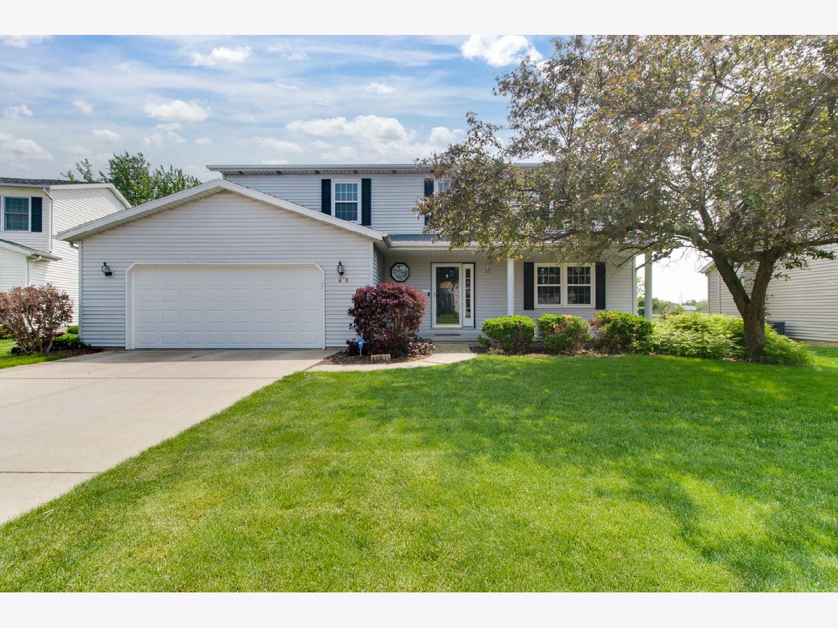 Homes & Condos & Townhomes Sold Tramore Normal Illinois, 1409 Lismore