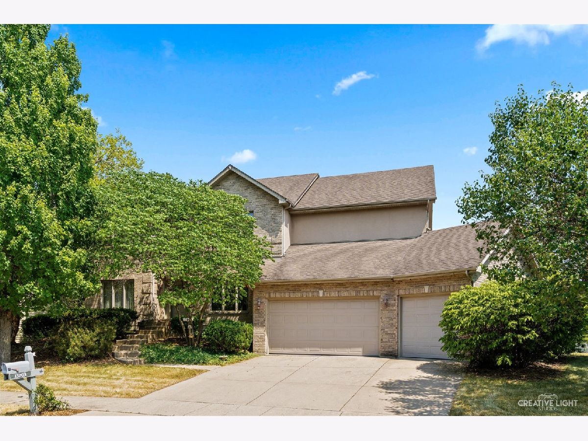 Homes & Condos & Townhomes Sold The Lakelands Plainfield Illinois, 13203 Lakeshore