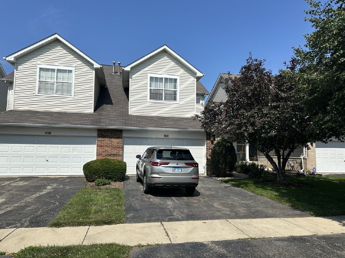 Townhomes & Homes Rented Marquette Landing Romeoville Illinois, 508 Le Moyne