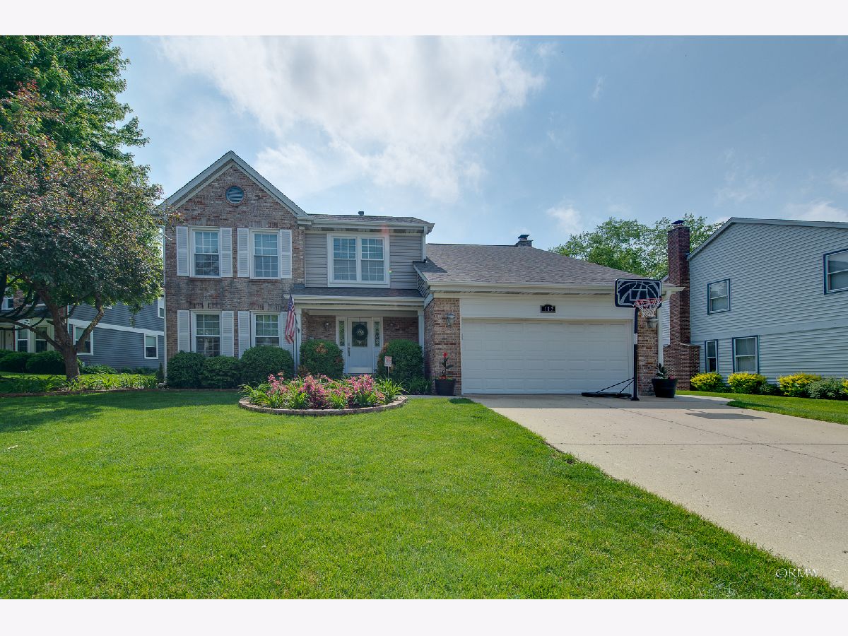 Homes Sold Bloomfield Hills Bloomingdale Illinois, 112 Northwoods