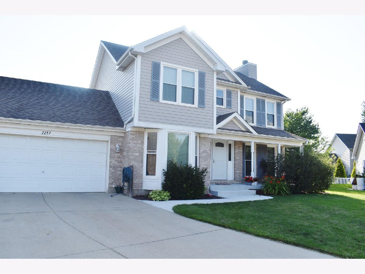 Homes Sold Heritage Ridge Dekalb Illinois, 2257 Cambridge
