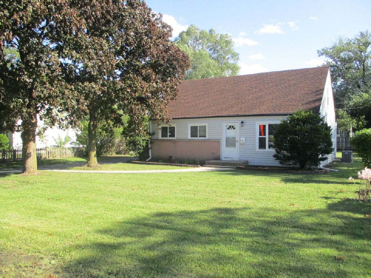 Rented Melrose Park Illinois, 153 Winters