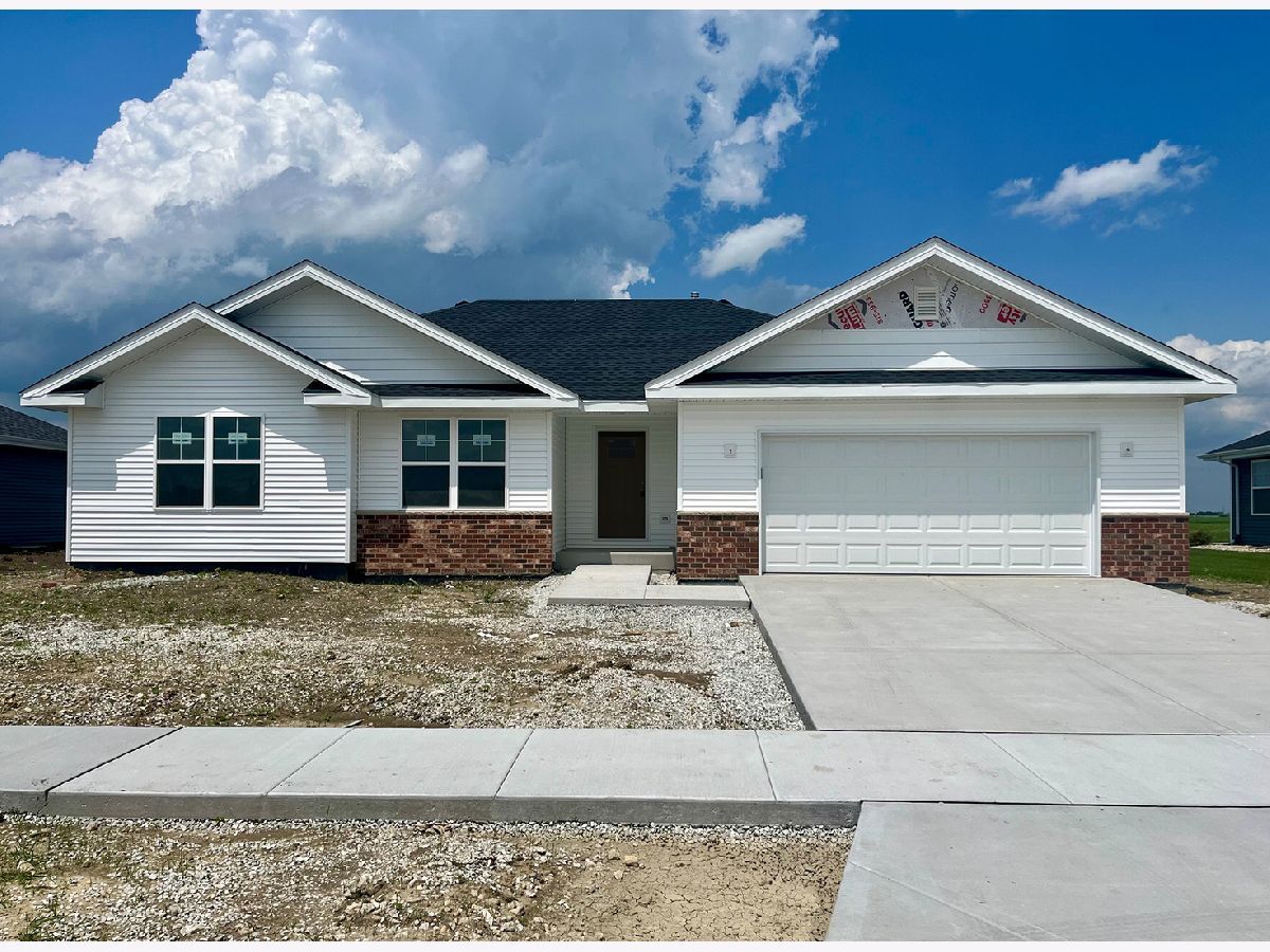 Homes & Townhomes Sold Eagles Landing Manteno Illinois, 1643 Condor