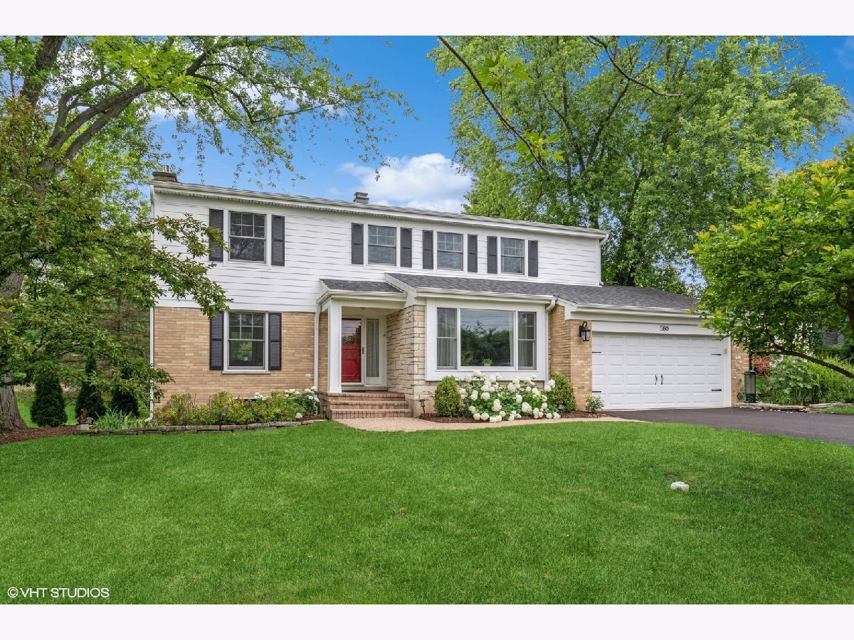 Homes Sold Whispering Oaks Lake Forest Illinois, 580 Old Elm