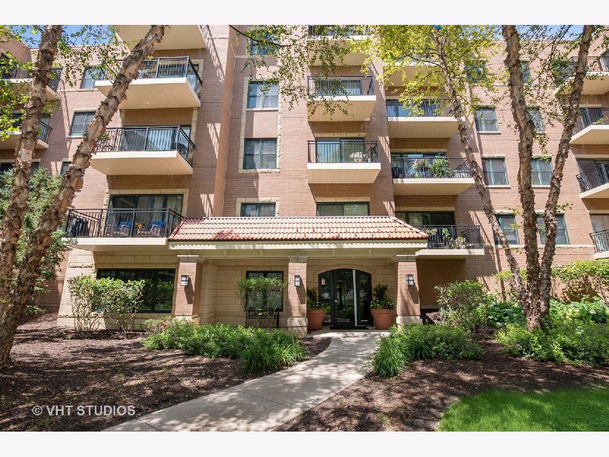 Condominiums Sold Arbor Court Oak Lawn Illinois, 5100 96th