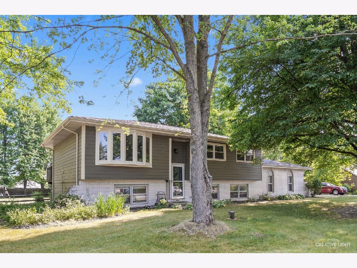 Homes Sold Foxfield St Charles Illinois, 42W351 Foxfield