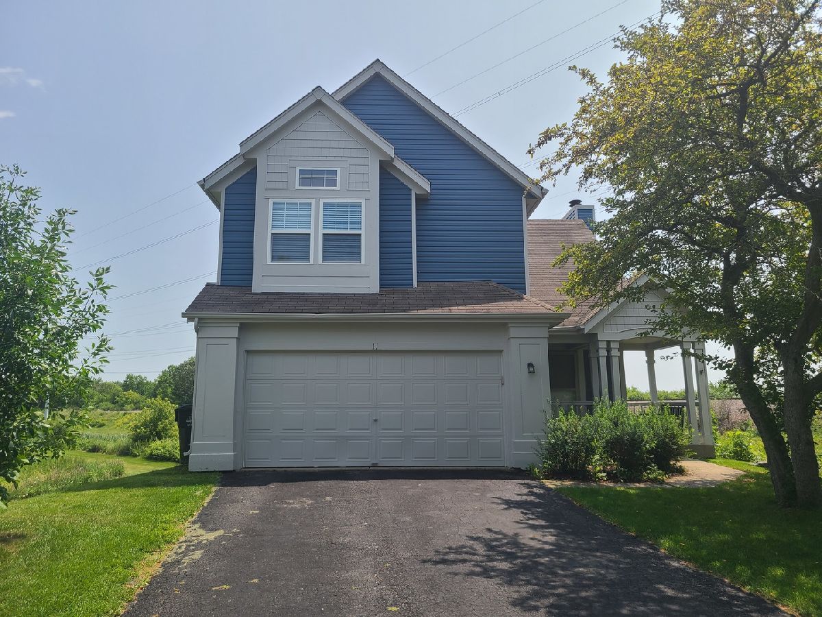 Homes Rented Sugar Ridge South Elgin Illinois, 11 Lilac