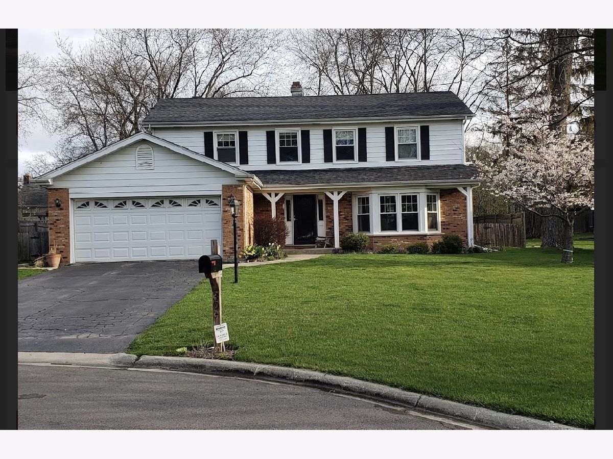 Homes Sold H.o. Stone Lake Forest Illinois, 30 Marion