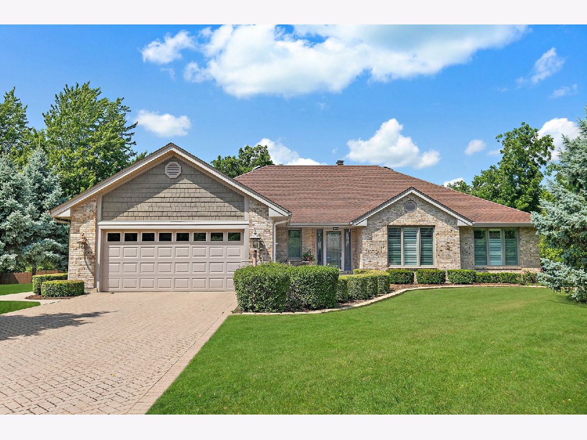 Homes & Condos & Townhomes Sold Fairway Oaks Dekalb Illinois, 3053 Wedgewood