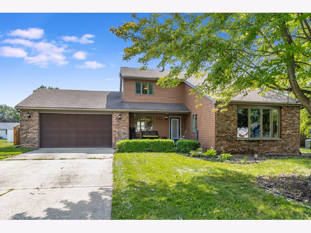 Homes Sold East Acres Minooka Illinois, 106 Blackhawk