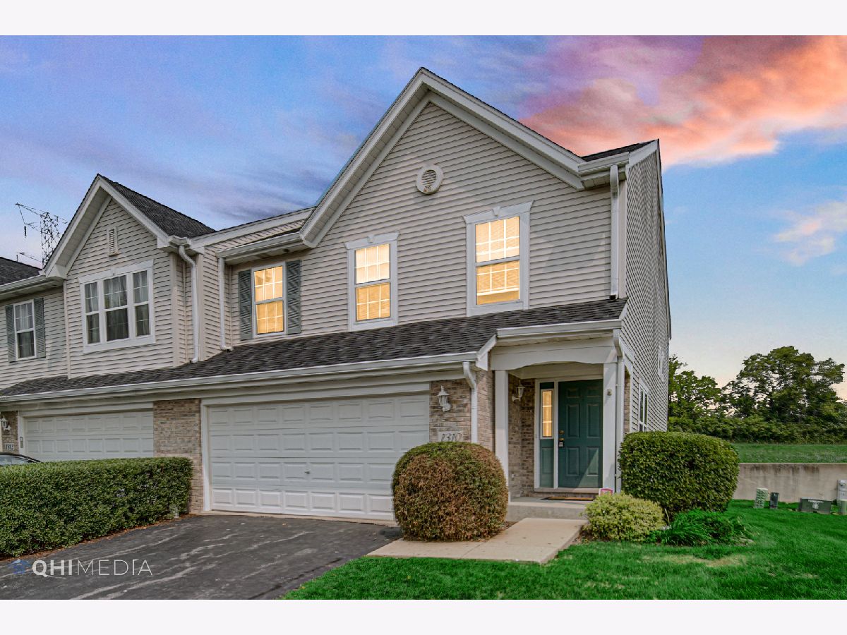 Townhomes & Condos Sold Autumn Ridge Crest Hill Illinois, 1310 Harvest