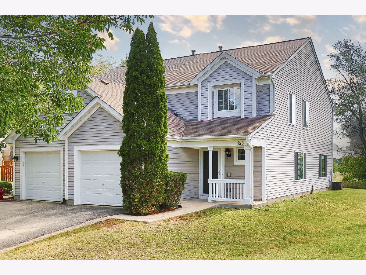 Townhomes Sold Impressions Lake In The Hills Illinois, 20 Ronan