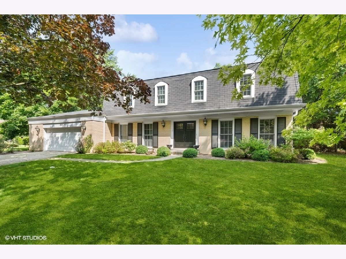 Homes Rented White Plains Northbrook Illinois, 2520 Partridge