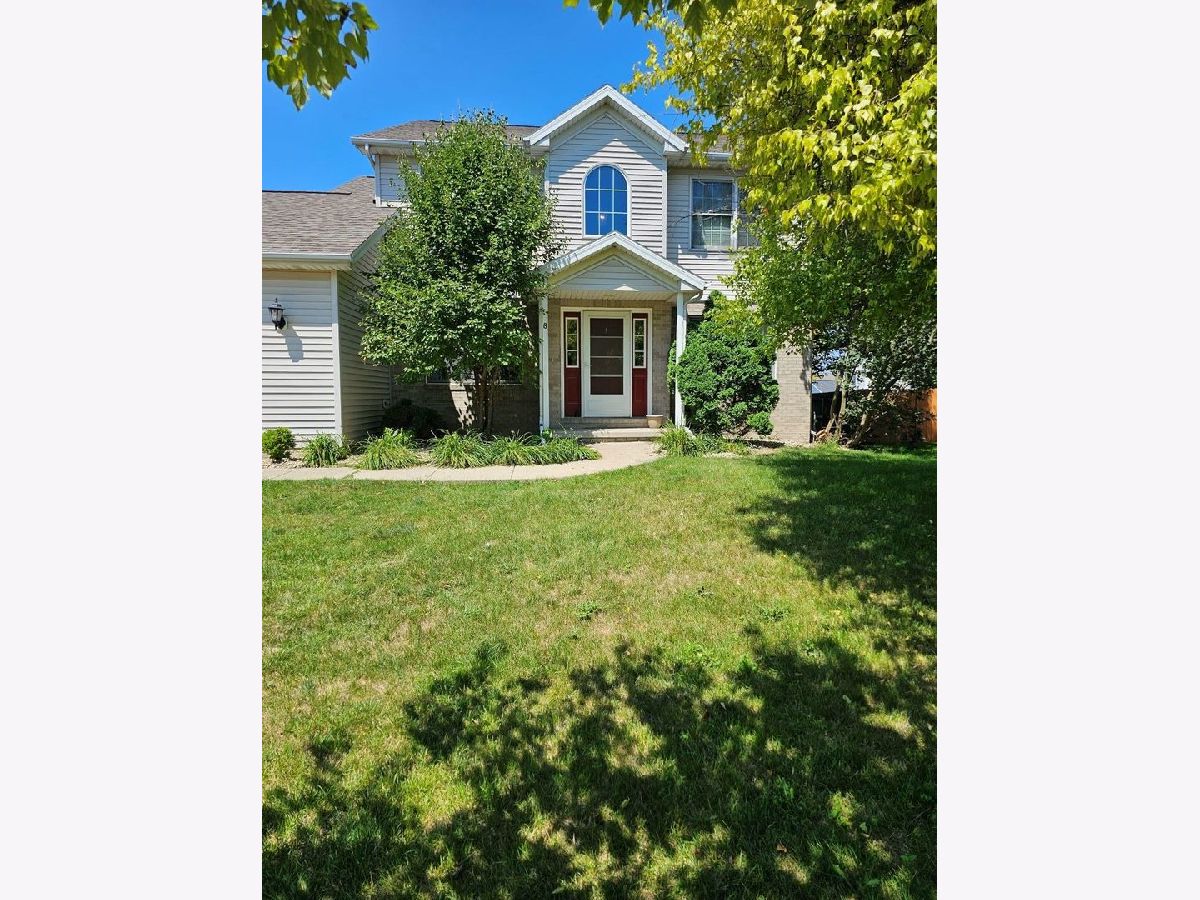 Homes Sold Eagle Crest North Bloomington Illinois, 8 Valley Brook