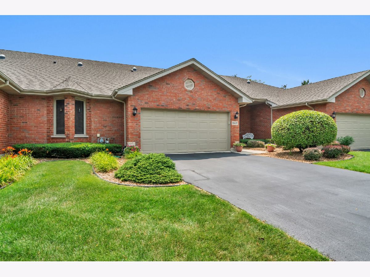Homes & Townhomes Sold Mission Hills Orland Park Illinois, 10405 San Luis