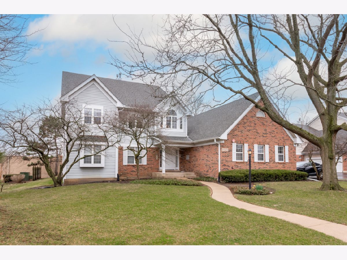 Condos & Townhomes Rented Willowbend Naperville Illinois, 5S455 Scots
