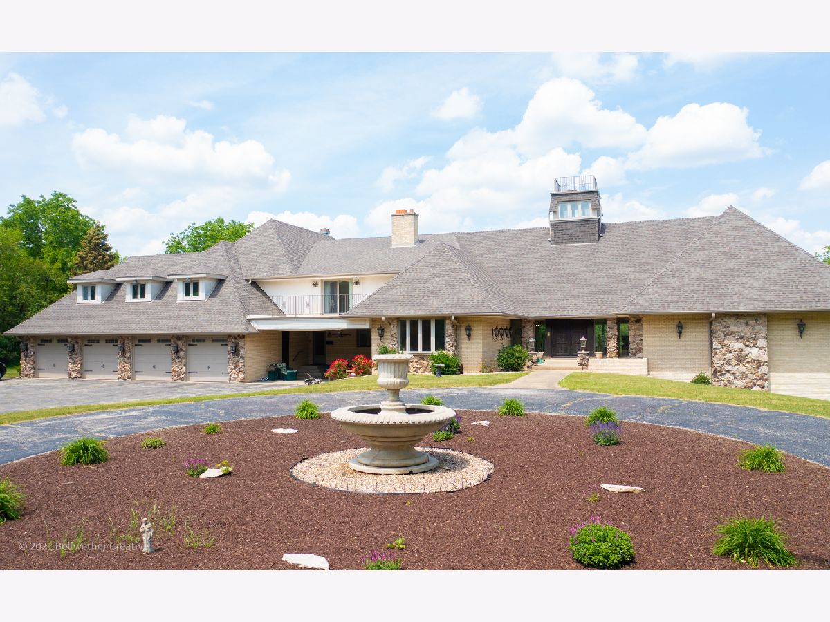 Rented Crystal Lake Illinois, 4011 Valley View