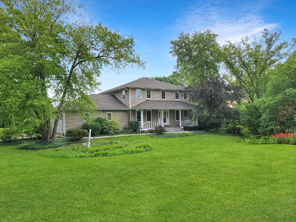 Homes Rented Knottingwood Lakes Hawthorn Woods Illinois, 113 Glen