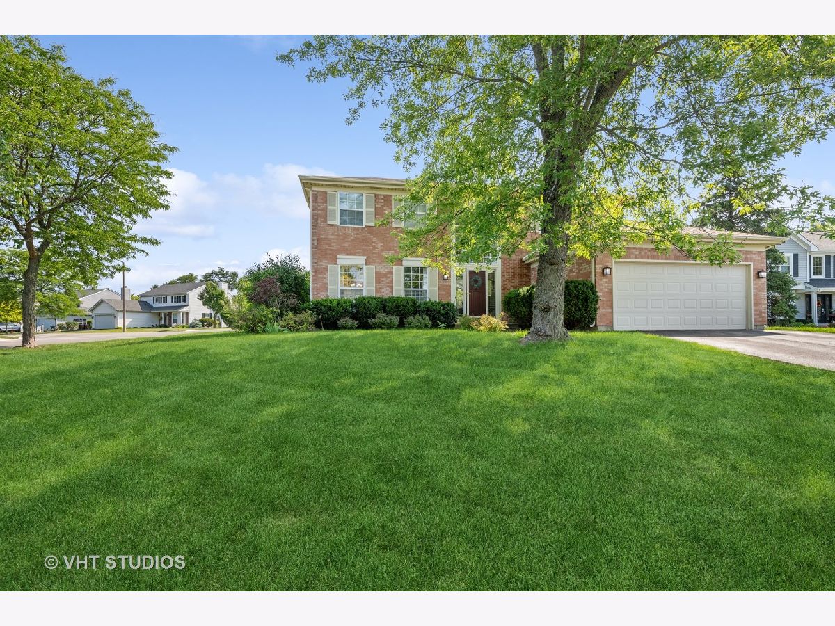 Homes Sold Braemar Barrington Illinois, 2 Braemar