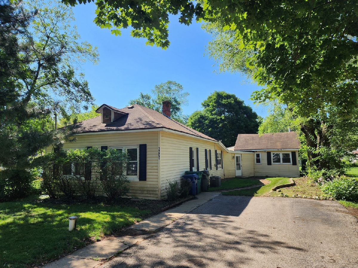 Homes Sold Haegers Bend Algonquin Illinois, 3205 Bend