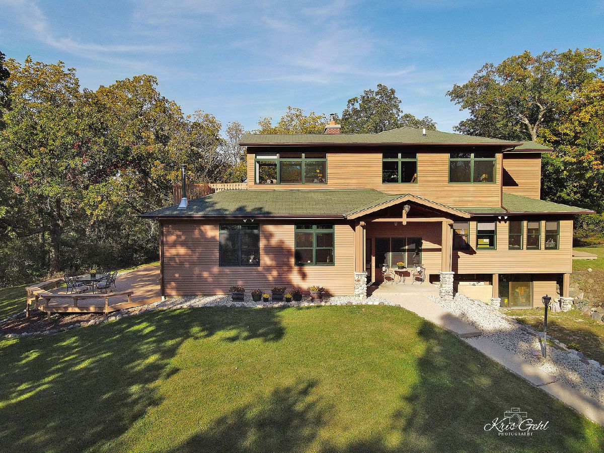 Sold Bull Valley Illinois, 826 Valley Hill