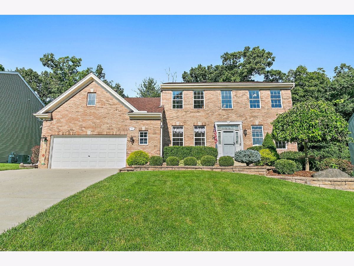 Homes Sold White Oaks Carpentersville Illinois, 440 Windham