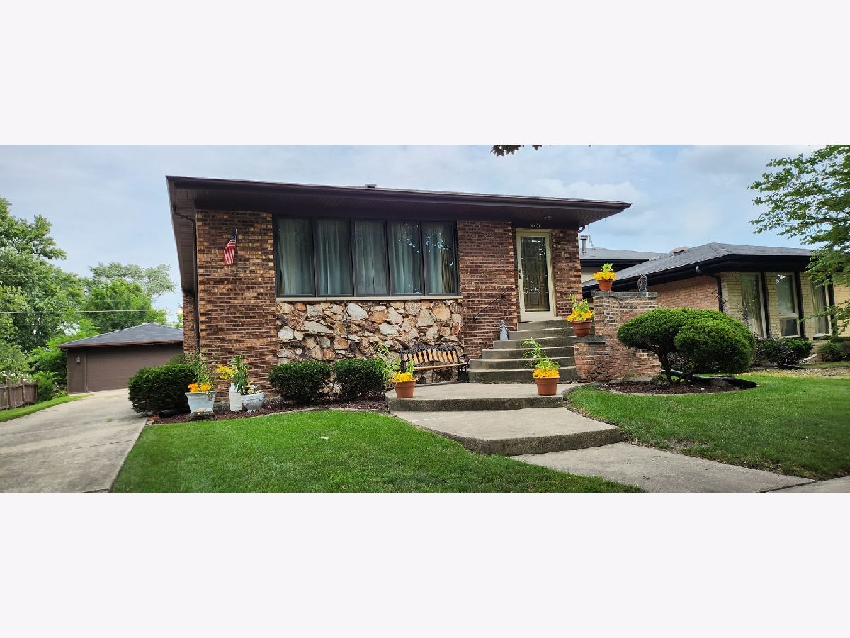 Homes Sold Bremen Heights Midlothian Illinois, 14601 Kolin