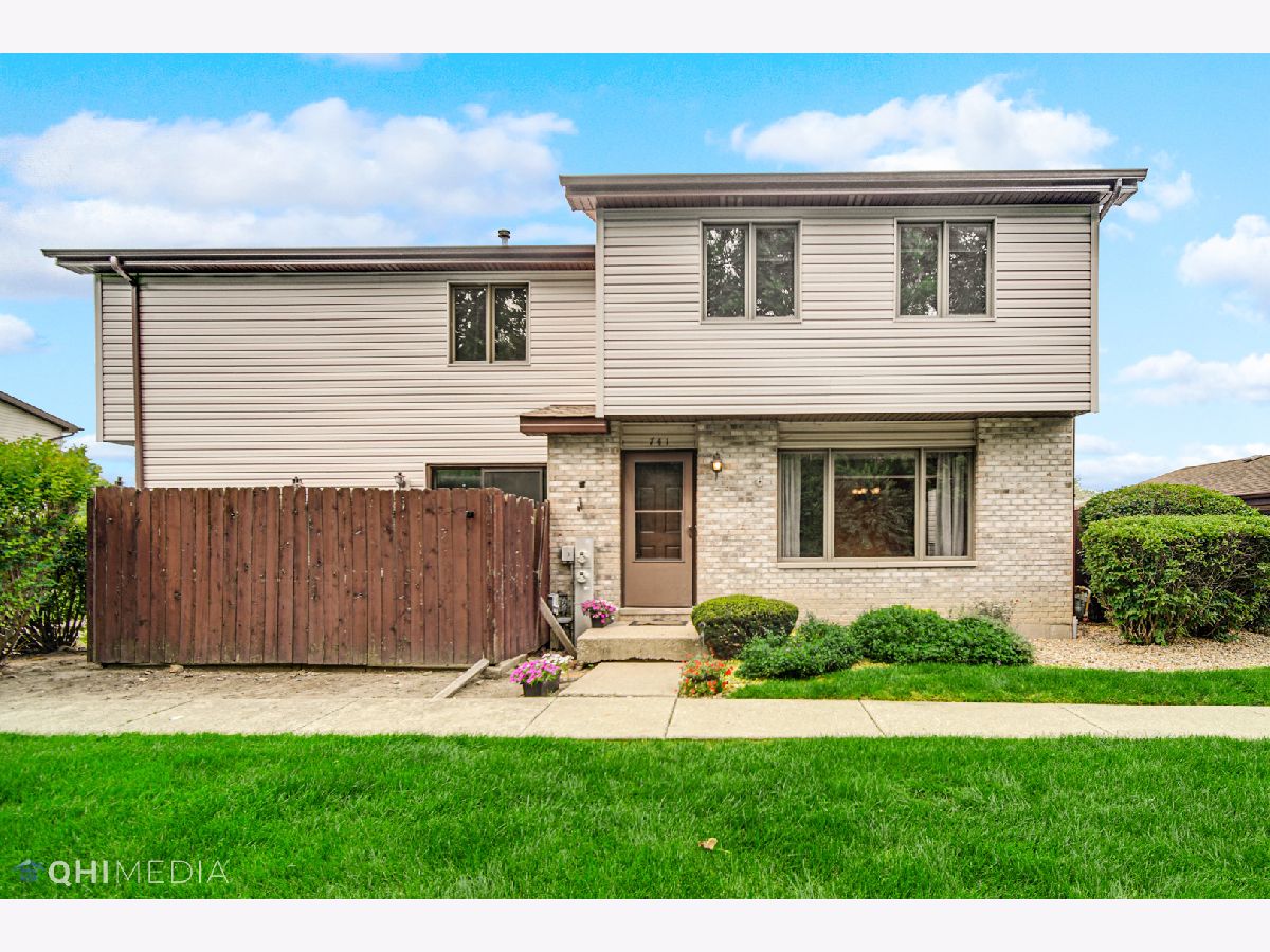 Homes & Townhomes & Condos Sold Windemere New Lenox Illinois, 741 Bon Terre